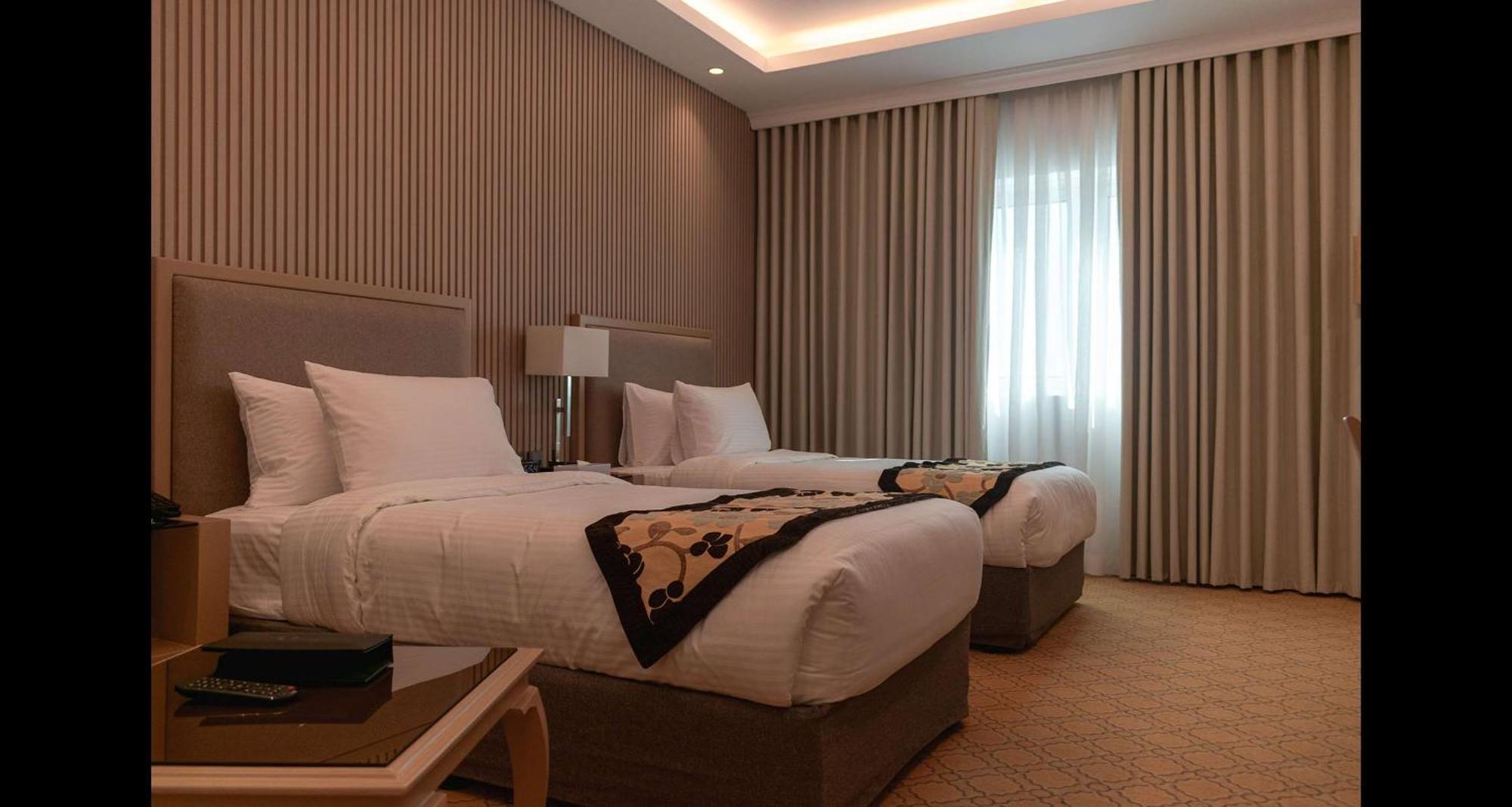 Best Western Plus Jeddah Hotel Madinah Road מראה חיצוני תמונה