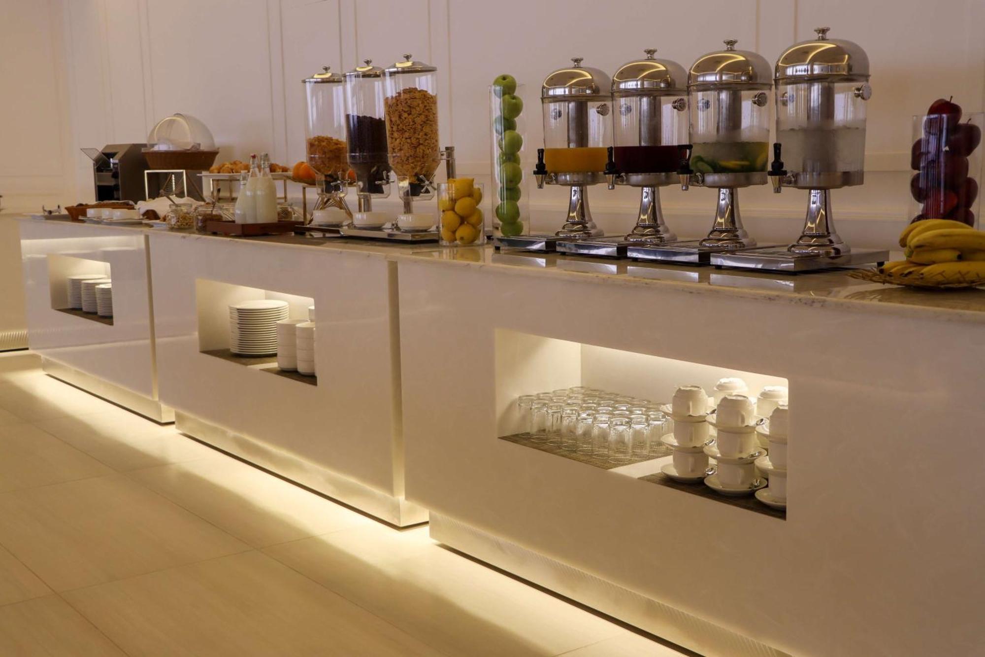 Best Western Plus Jeddah Hotel Madinah Road מראה חיצוני תמונה