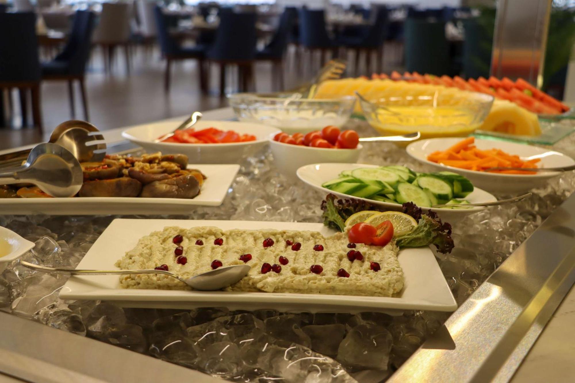 Best Western Plus Jeddah Hotel Madinah Road מראה חיצוני תמונה