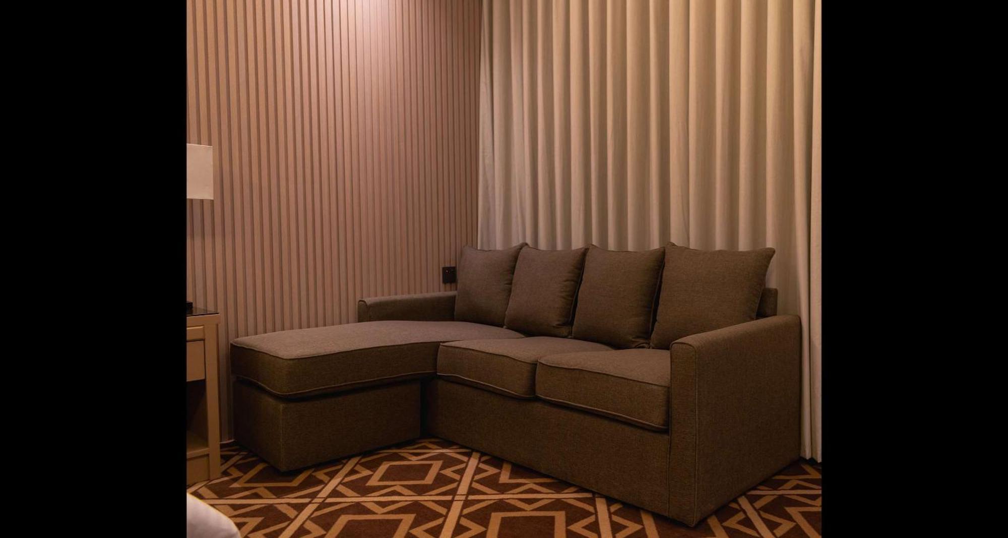 Best Western Plus Jeddah Hotel Madinah Road מראה חיצוני תמונה