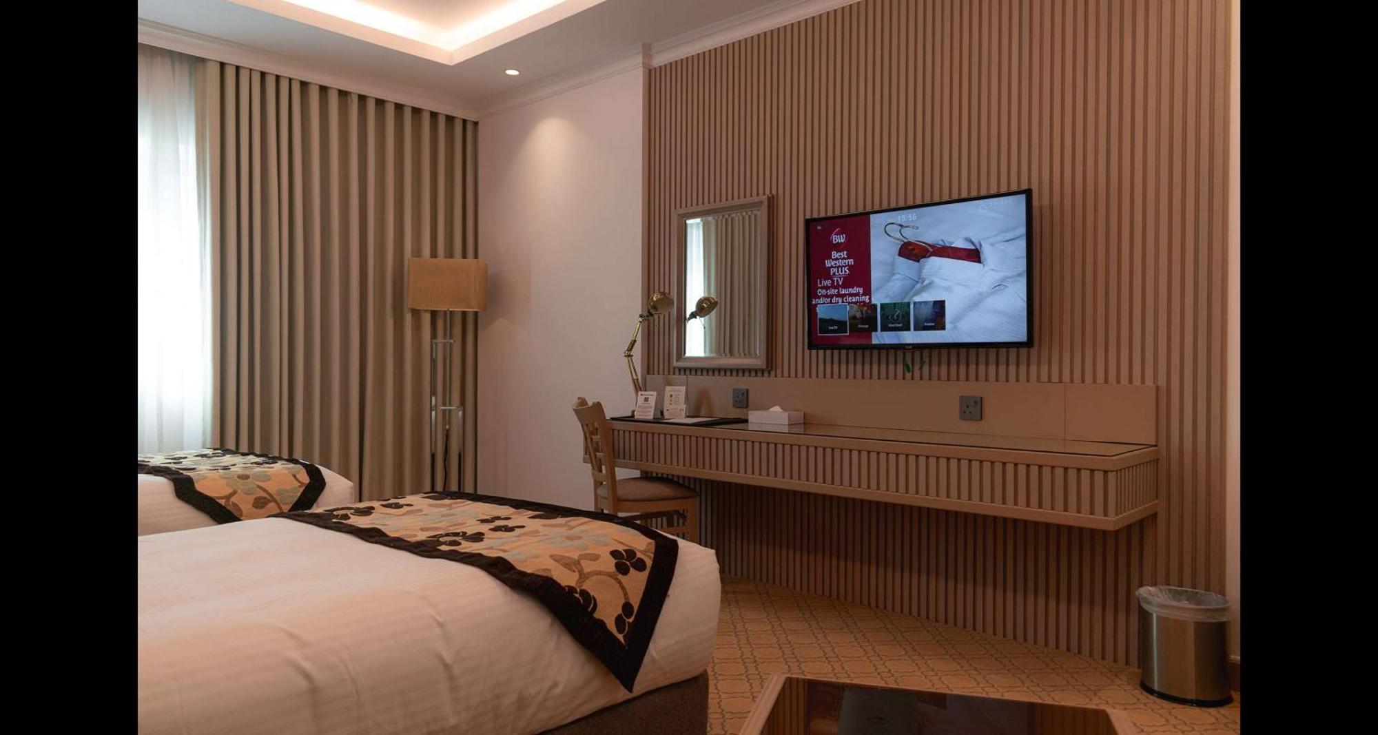 Best Western Plus Jeddah Hotel Madinah Road מראה חיצוני תמונה