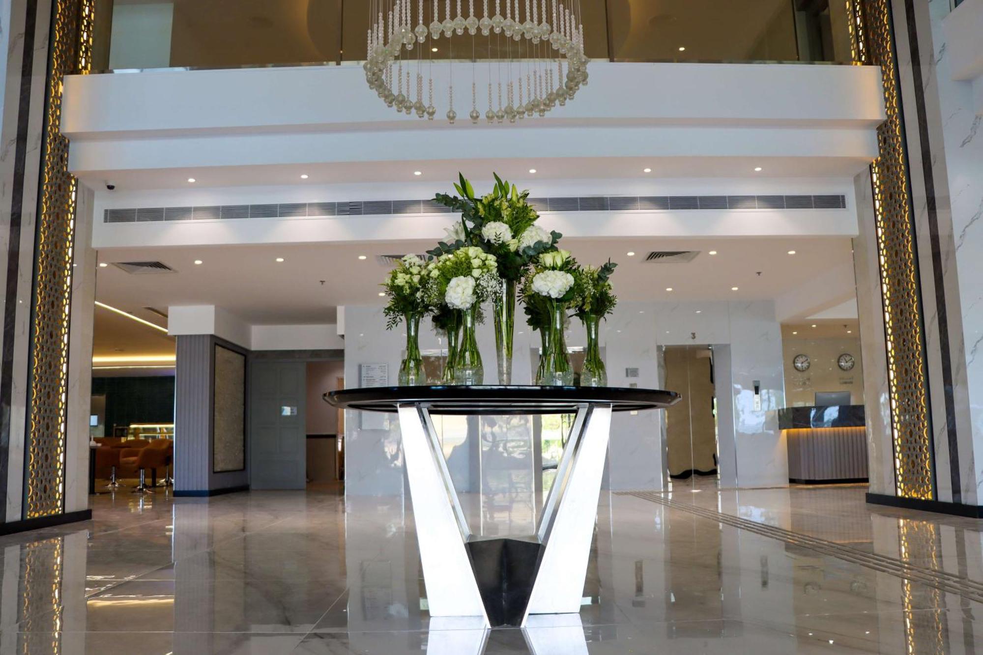 Best Western Plus Jeddah Hotel Madinah Road מראה חיצוני תמונה