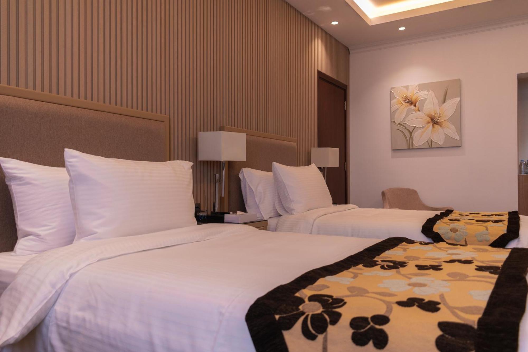 Best Western Plus Jeddah Hotel Madinah Road מראה חיצוני תמונה